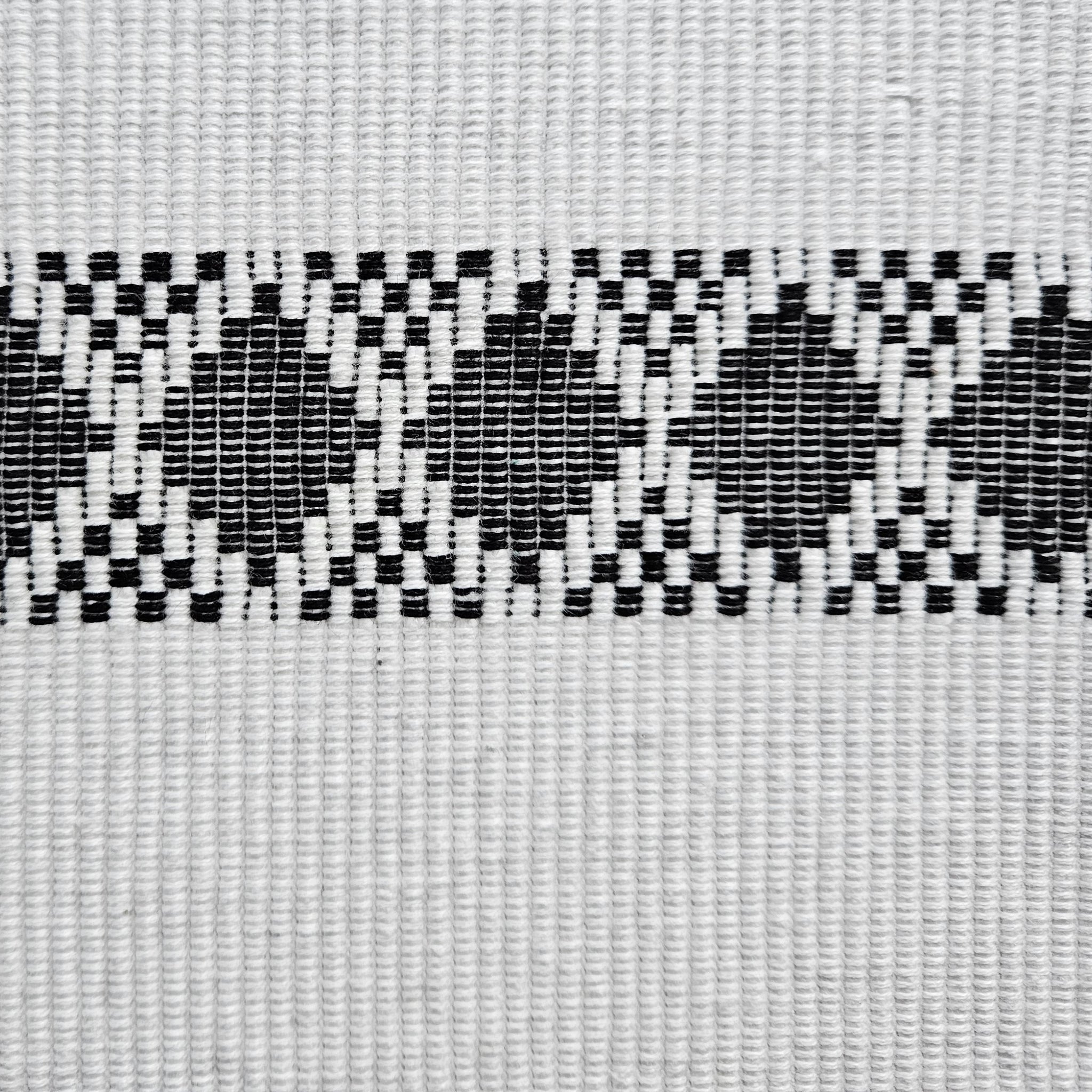 Cabin Cotton Placemat - White+Black